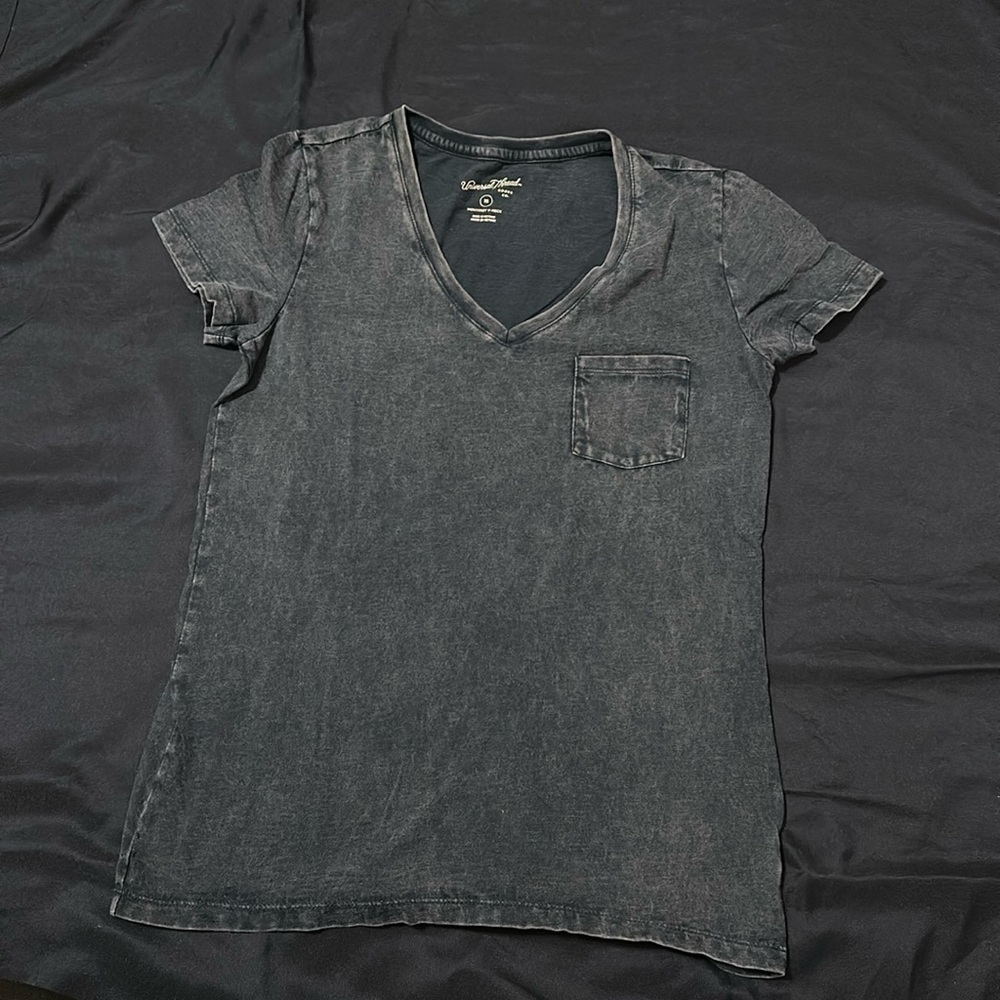 Faded Black T Shirt Universal Thread Monterey V-Neck